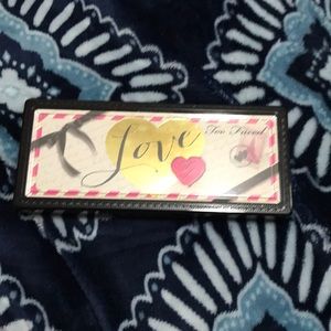 Too Faved Love Eyeshadow Palette